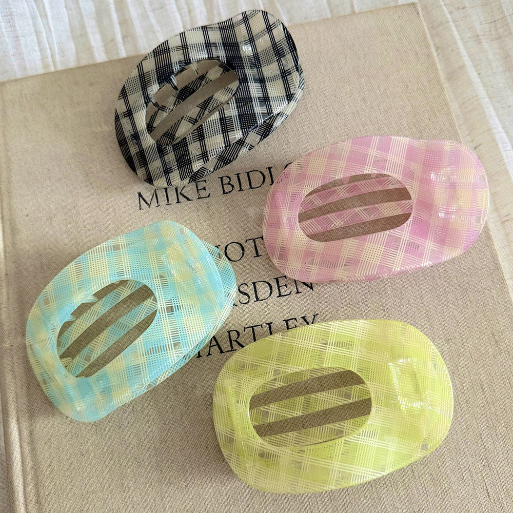Vintage Style Checkered Hair Claws For Women In Black & White, Made Of Acetic Acid Sheets, Perfect For Summer