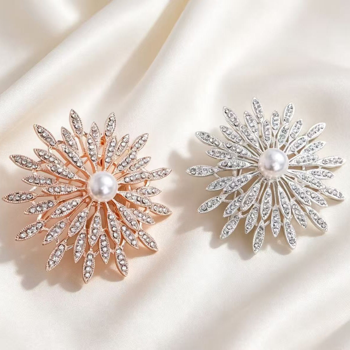 Gold Alloy Flower Pin With Artificial Pearl Inlay Featuring Electroplated Craftsmanship