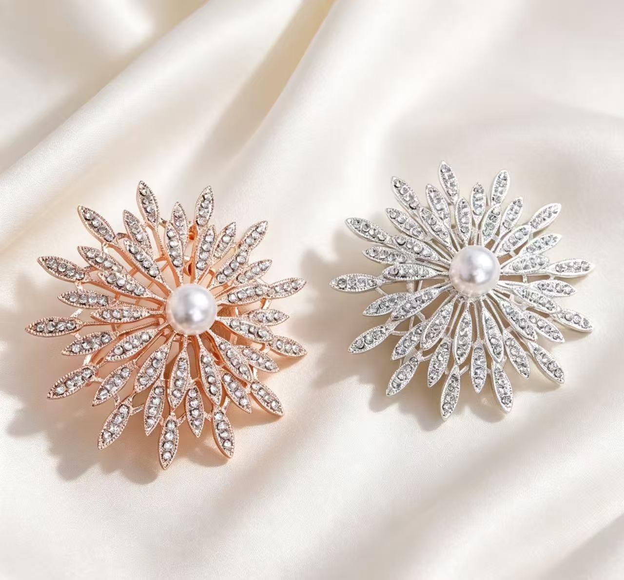 Gold Alloy Flower Pin With Artificial Pearl Inlay Featuring Electroplated Craftsmanship