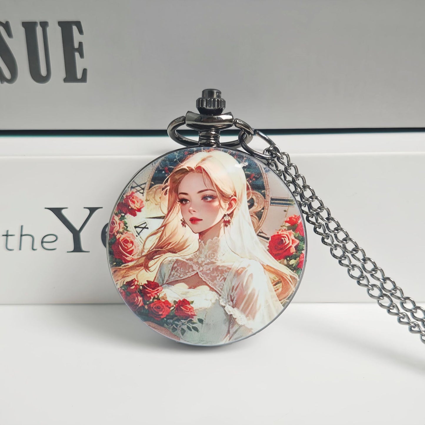 Unisex Quartz Watch With Alloy Strap, Round Dial, Metal Case, Ordinary Glass Mirror, And Pointer+Number Display