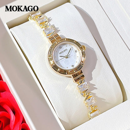 Women’s Quartz Watch With Copper Strap And Jewelry Buckle, Round Dial Featuring Tempered Glass Mirror