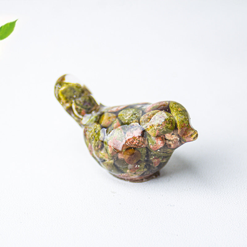 Modern Style Resin Bird Sculpture For National Day, Perfect Office Resin Craft Decoration
