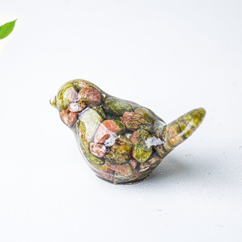 Modern Style Resin Bird Sculpture For National Day, Perfect Office Resin Craft Decoration