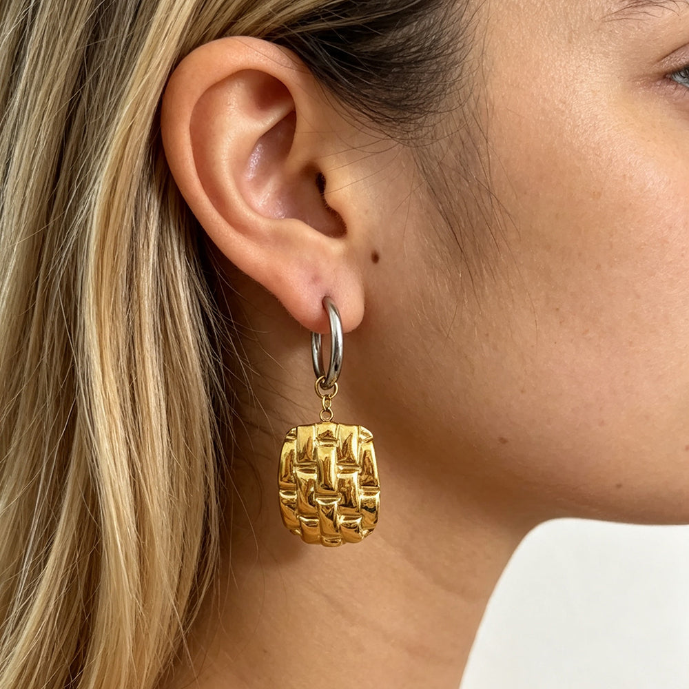 Geometric Electroplated Earrings For Women In 304 Stainless Steel With 18K Real Gold PVD Coated Plating And 0.01µm Thickness