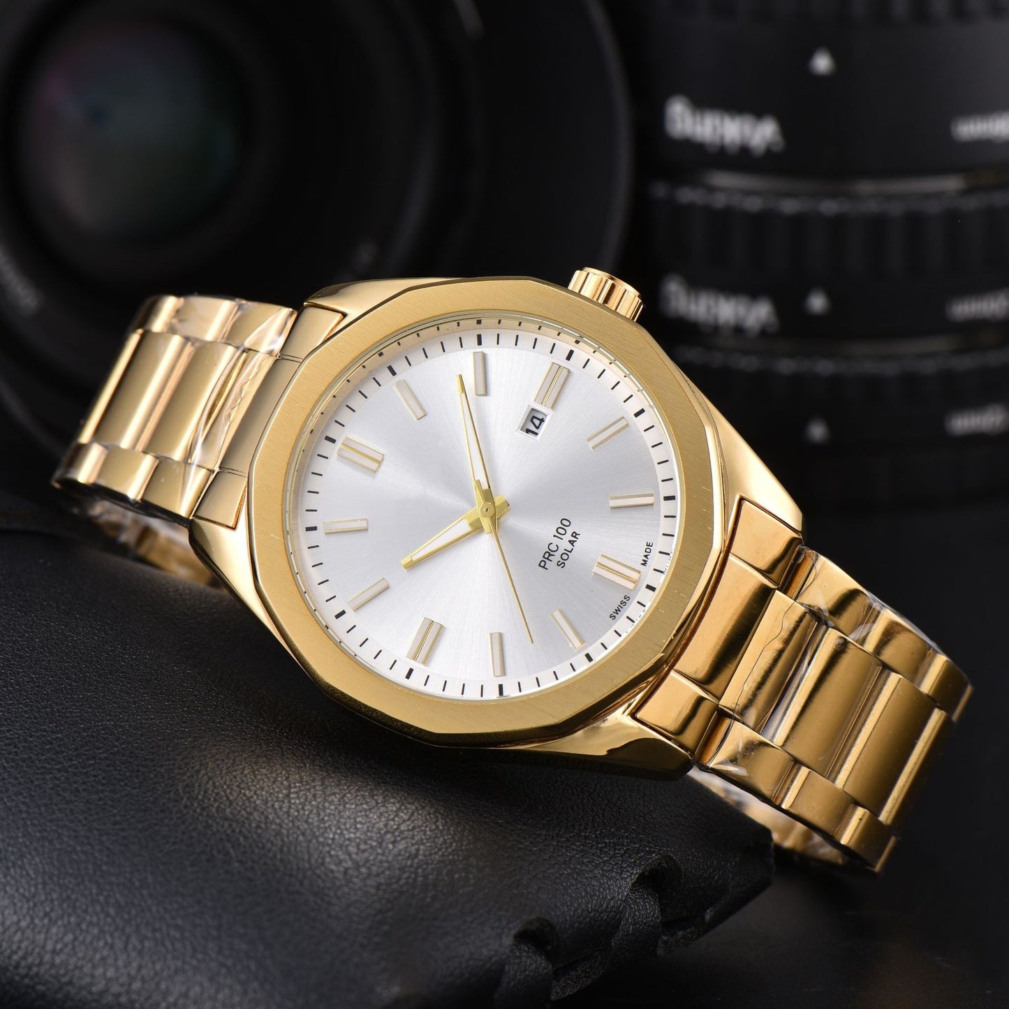 Men's Quartz Watch With Round Dial, Steel Belt Strap, Pin Buckle, And Tempered Glass Mirror