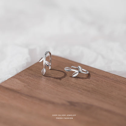 Sweet Leaves Ear Hook For Women In Silver Featuring S999 Silver Material For MAMA Festival