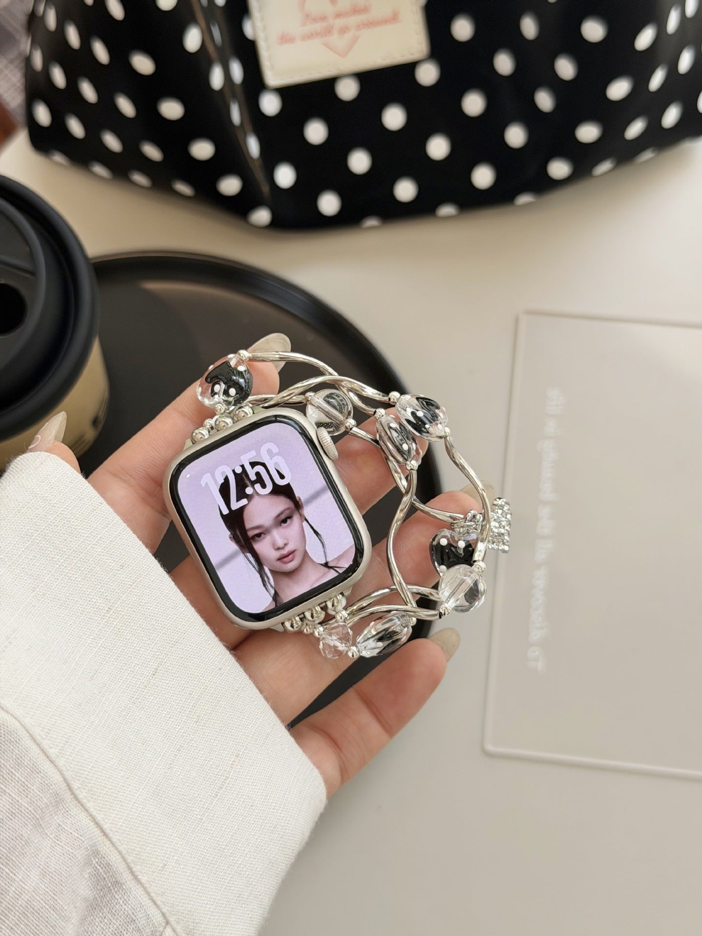Cute Apple Watch Strap With Artificial Pearl Material Featuring Polka Dot Pattern