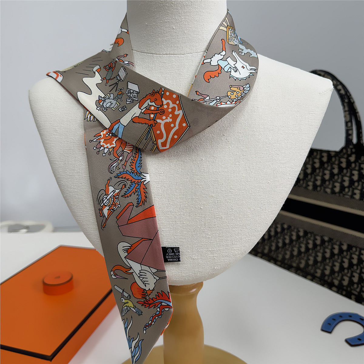 Silk Scarf Featuring Horse Pattern Made Of Polyester, Perfect For Spring