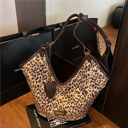 Leopard Print Genuine Leather Square Tote Bag For Women Featuring Ornament Design, Perfect For Autumn And Winter