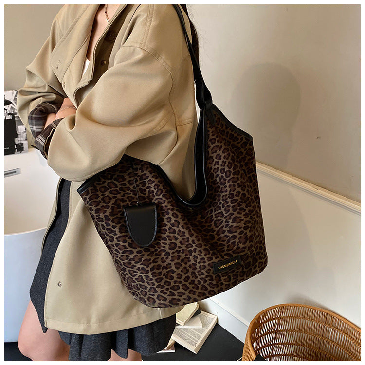 Leopard Print Genuine Leather Square Tote Bag For Women Featuring Ornament Design, Perfect For Autumn And Winter