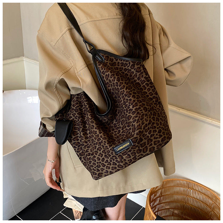 Leopard Print Genuine Leather Square Tote Bag For Women Featuring Ornament Design, Perfect For Autumn And Winter