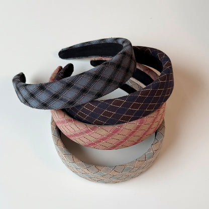 Oval Hair Band For Women In Navy Blue, Made Of Cloth, Perfect For Autumn