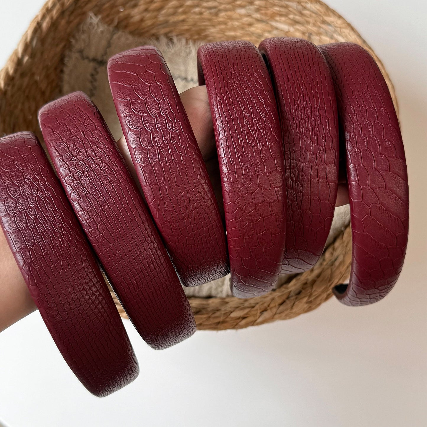 Solid Color Hair Band For Women In Wine Red, Featuring PU Leather Material, Perfect For Autumn