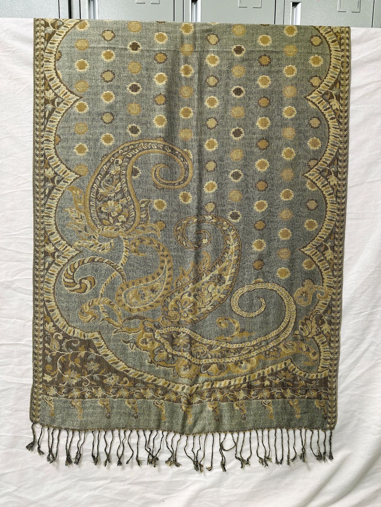 Polyester Tassel Shawl Scarf For Spring, Lightweight And Stylish Accessory