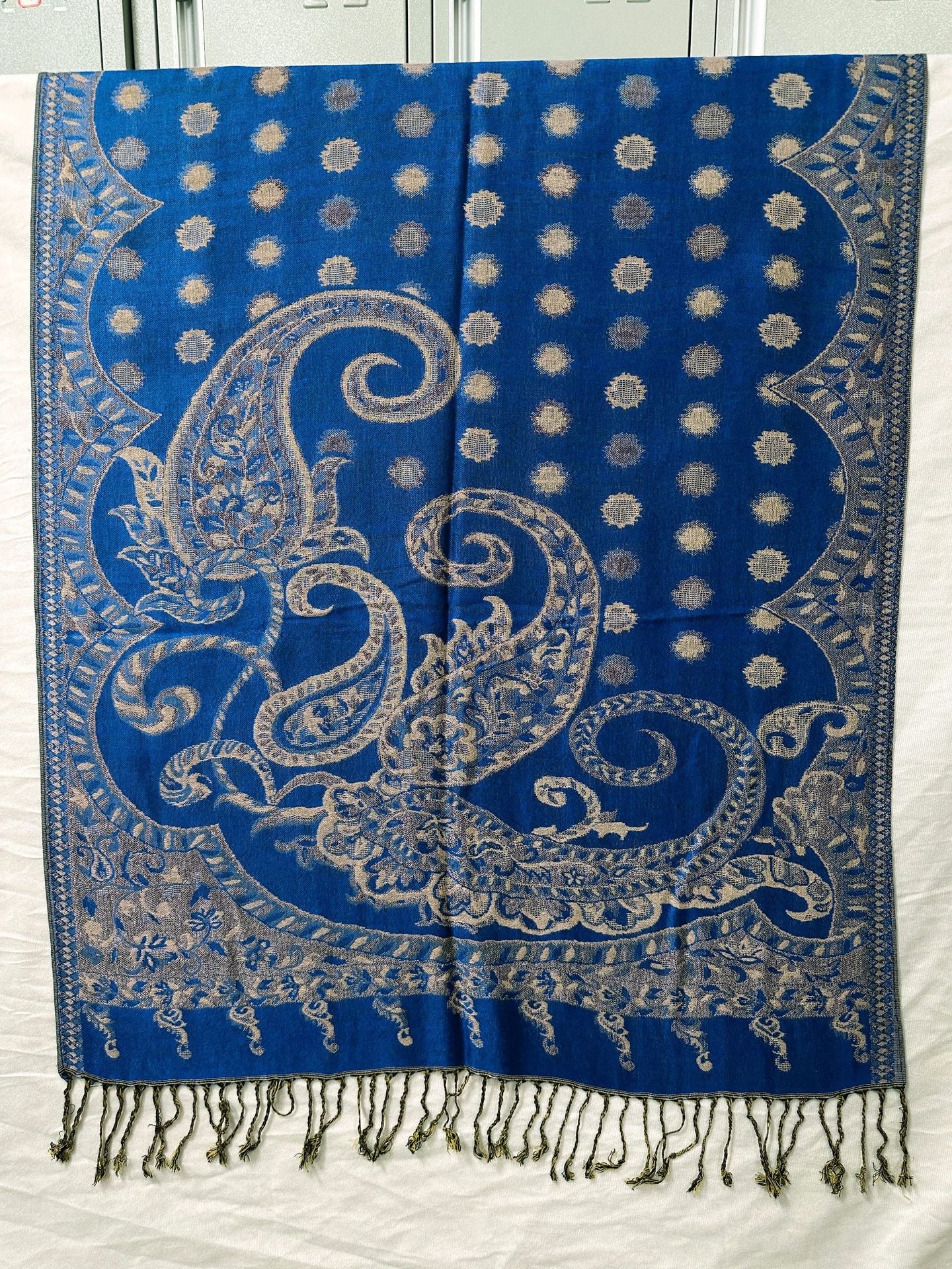 Polyester Tassel Shawl Scarf For Spring, Lightweight And Stylish Accessory