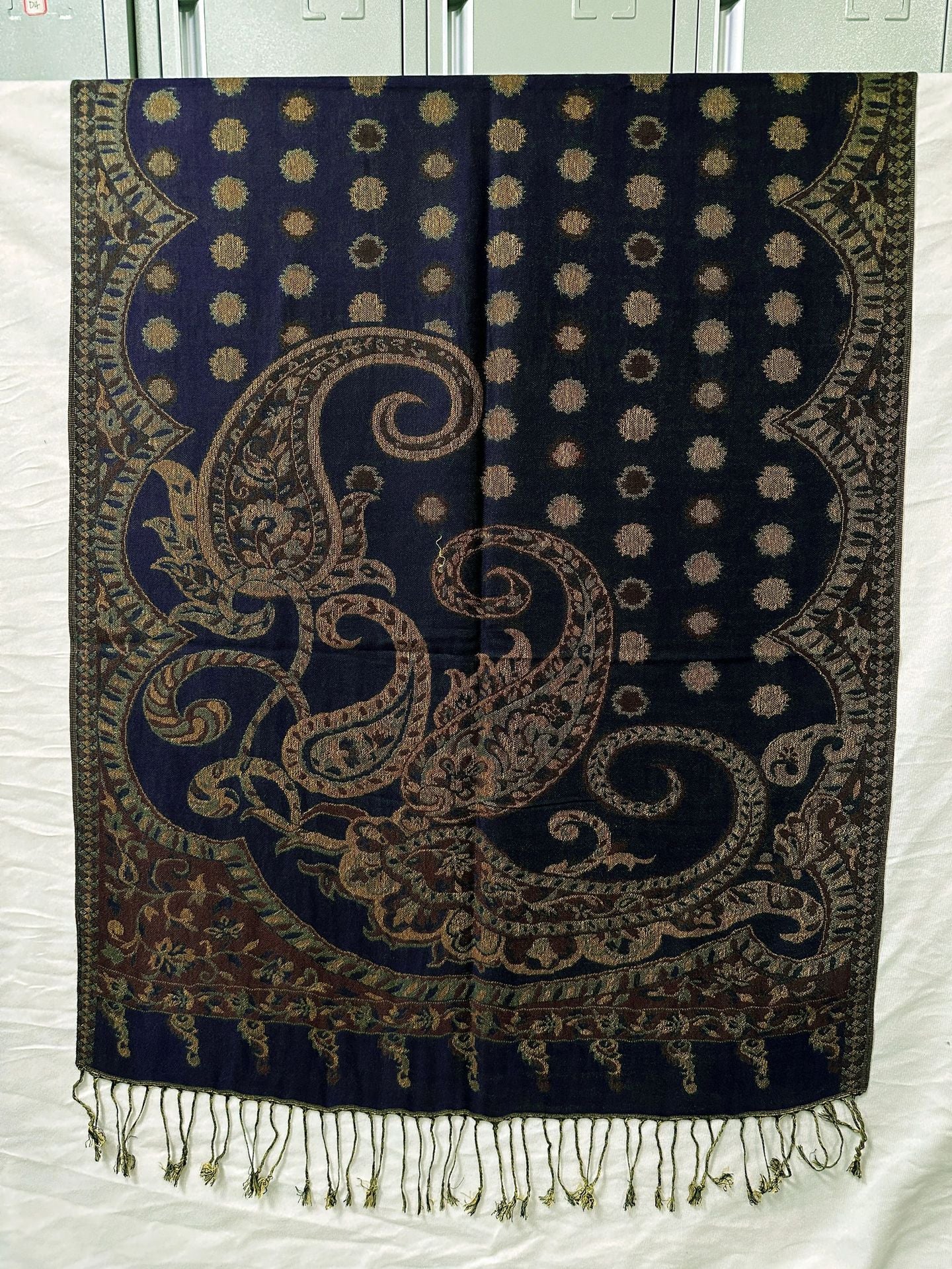 Polyester Tassel Shawl Scarf For Spring, Lightweight And Stylish Accessory