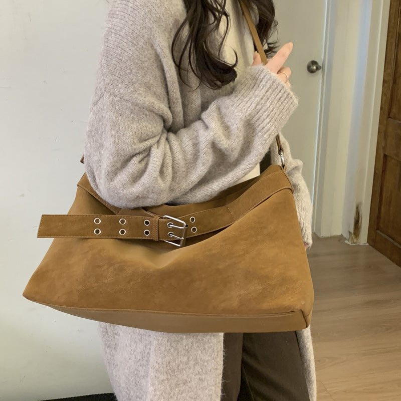 Square Genuine Leather Underarm Bag For Women With Sewing Thread Detail, Single Shoulder Strap, Perfect For Winter