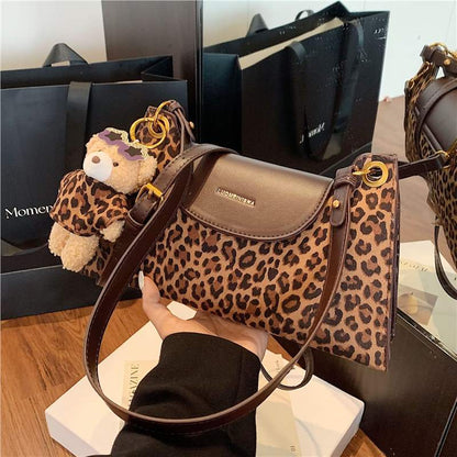 Leopard Print Square Underarm Bag For Women In Polyester With Single Shoulder Strap Ornament
