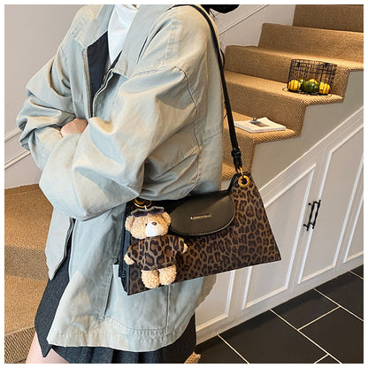 Leopard Print Square Underarm Bag For Women In Polyester With Single Shoulder Strap Ornament