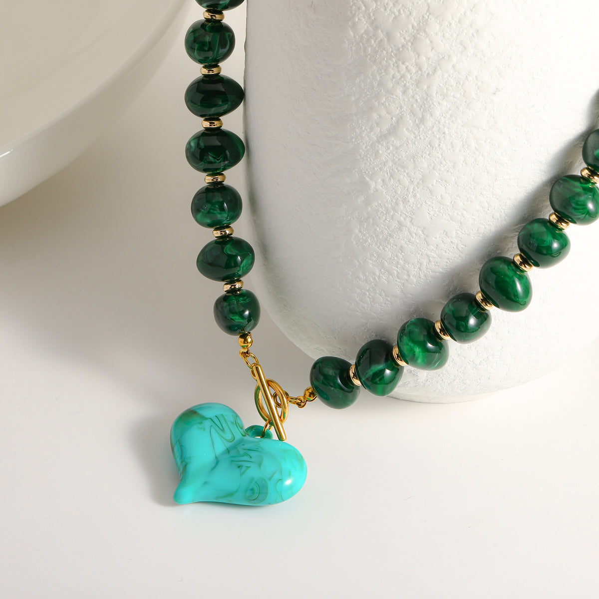 Heart Shape Beaded Chain Necklace For Women In Multicolor Acrylic Featuring Simple Style Beading
