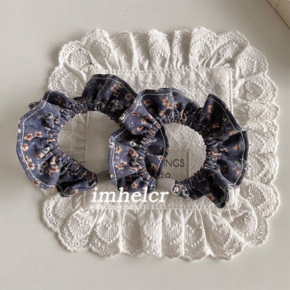 Plaid Scrunchie For Women In Black & White, Summer Cloth Hair Accessory