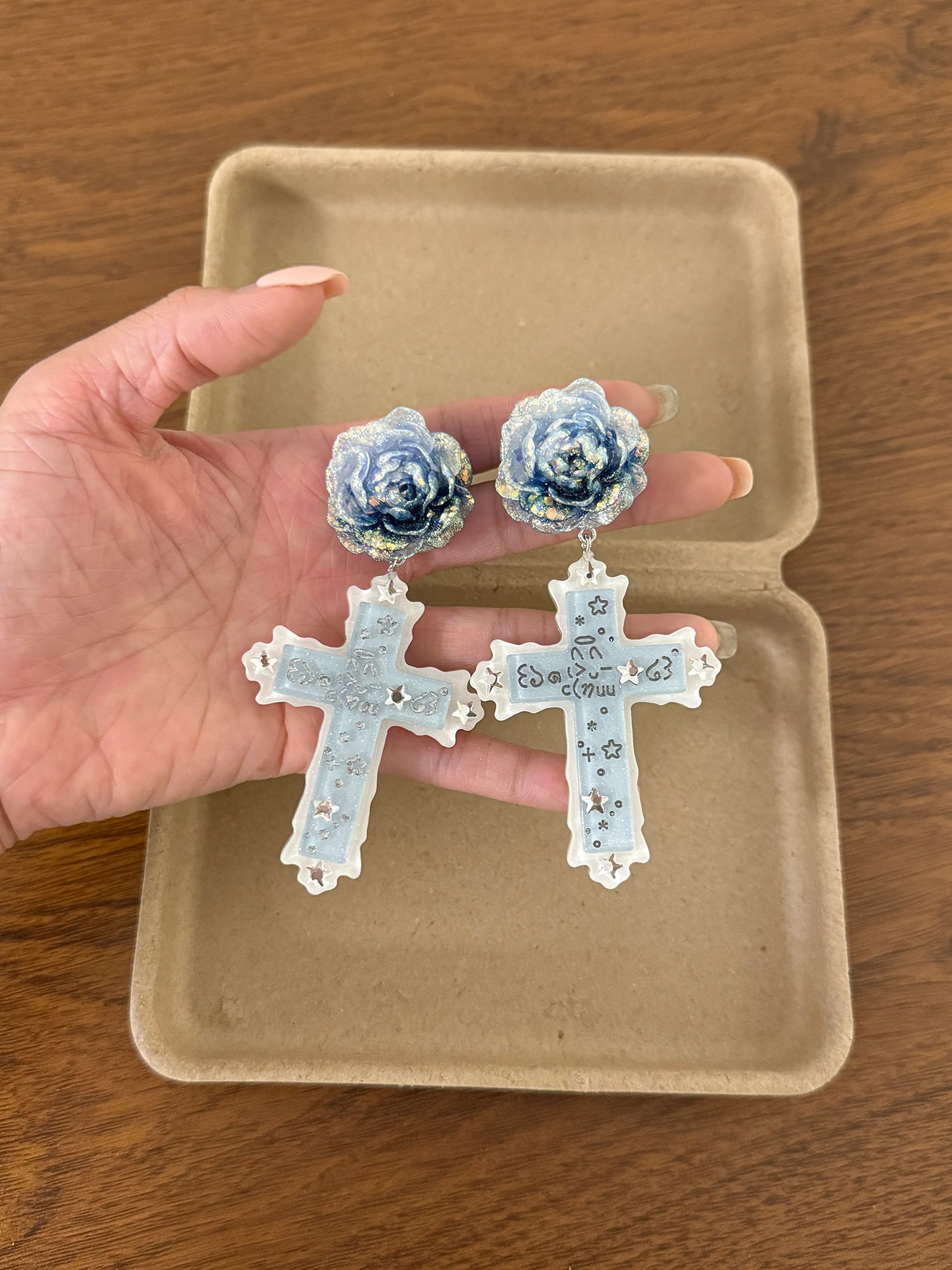 Retro Cross Earrings In Natural Pink Resin Featuring Zinc Alloy Ear Pins For Comfortable Wear