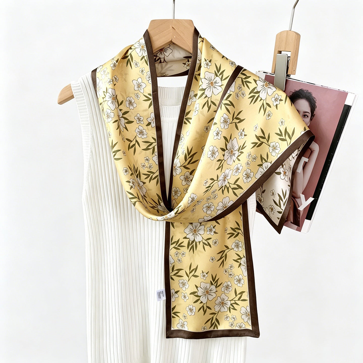 Sweet Silk Flowers Pattern Scarf For Women In Apricot, Perfect For Summer