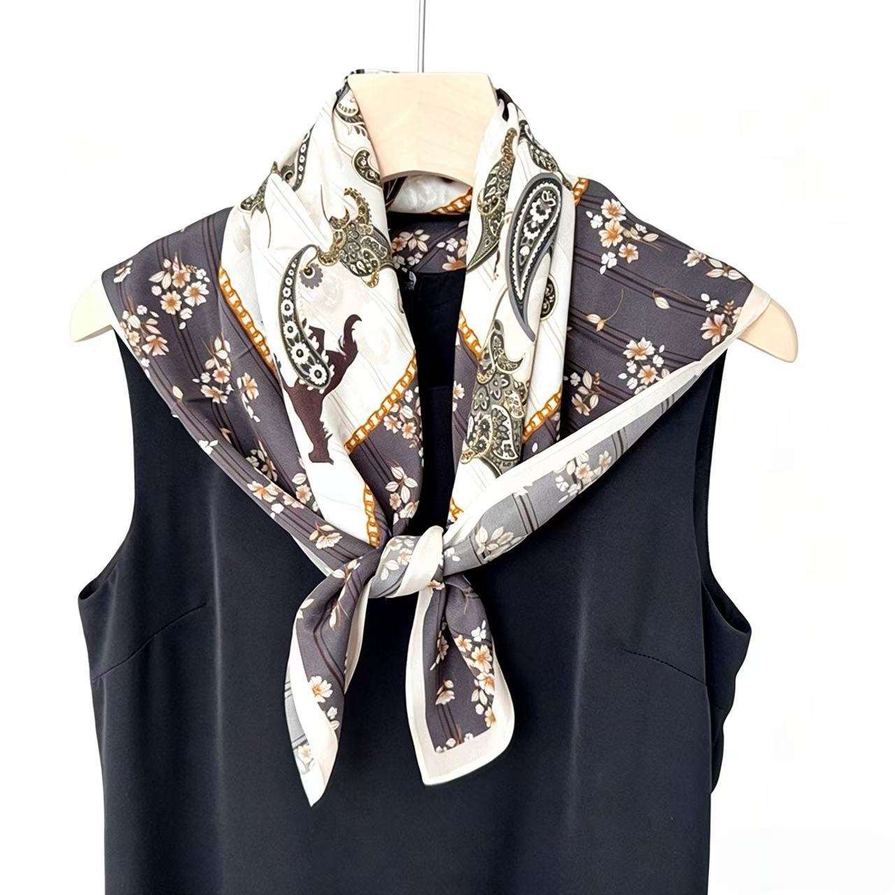 Elegant Silk Cashew Nuts Pattern Silk Scarf For Women In Grey, Perfect For Summer