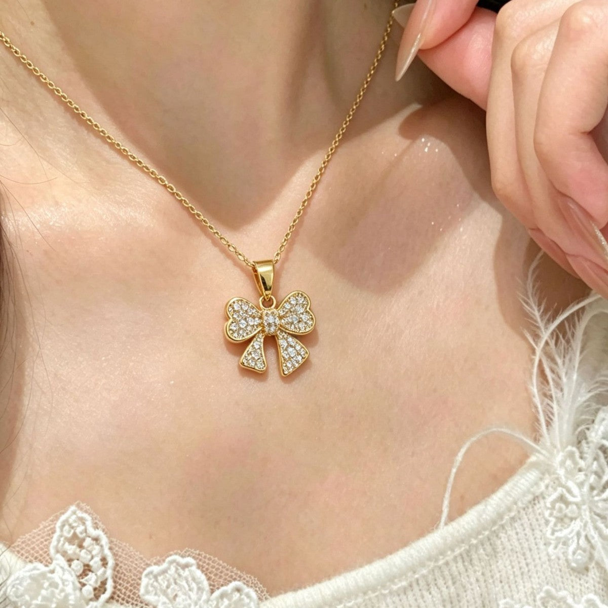 Sweet Bow Tie Pendant Necklace For Adults In 304 Stainless Steel With Cable Chain, Perfect For Party Wear