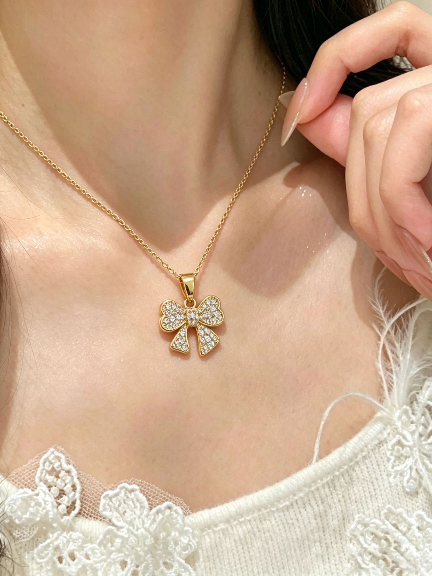 Sweet Bow Tie Pendant Necklace For Adults In 304 Stainless Steel With Cable Chain, Perfect For Party Wear