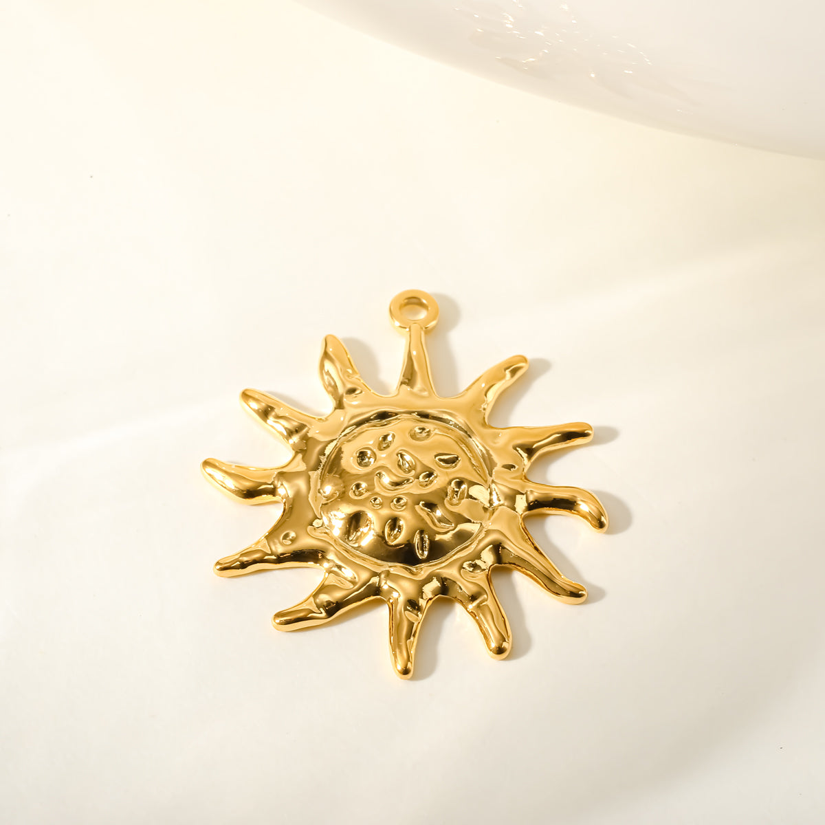 Star Pendant In 304 Stainless Steel With 18K Real Gold Plated PVD Coating 0.03µm Featuring Artificial Pearl, 1 PCS Package