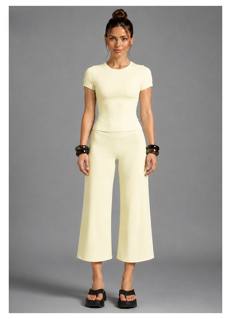 Sporty Calf-Length Running Jumpsuit For Women In Nylon Fabric Featuring Wide Leg Pants Design For Summer