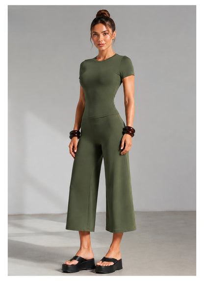 Sporty Calf-Length Running Jumpsuit For Women In Nylon Fabric Featuring Wide Leg Pants Design For Summer