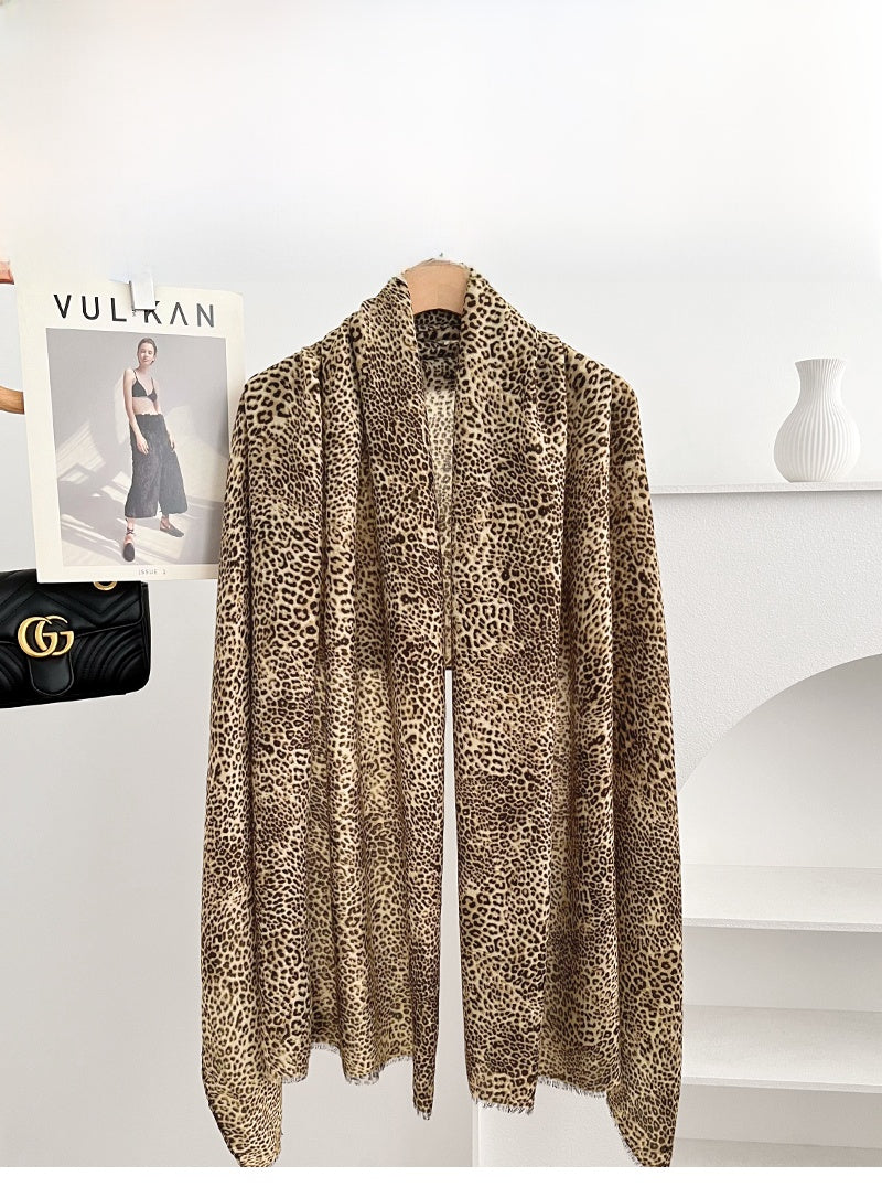 Retro Leopard Print Scarf For Women In Khaki, Lightweight Polyester Silk Scarf Perfect For Summer