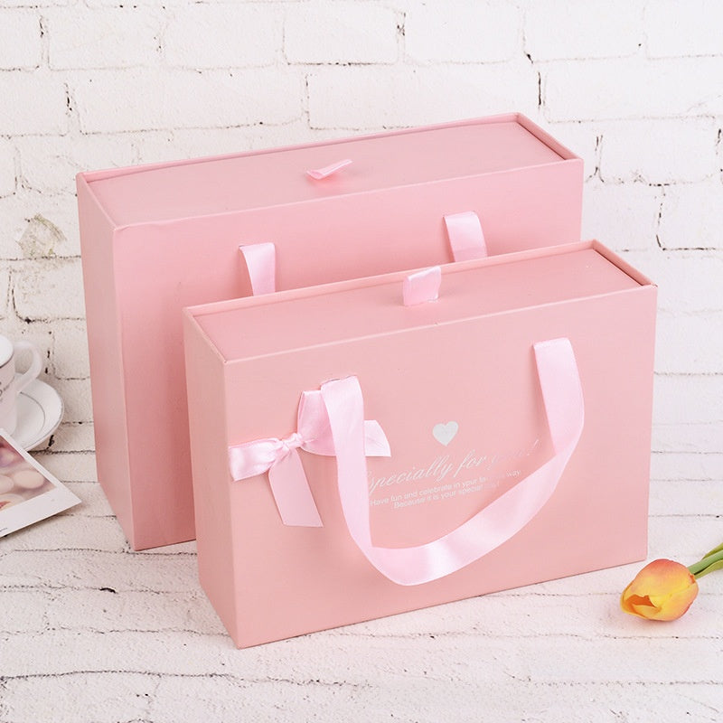 Cute Paper Jewelry Box In Natural Pink, Ideal For Gift Wrapping Supplies And Party Activities