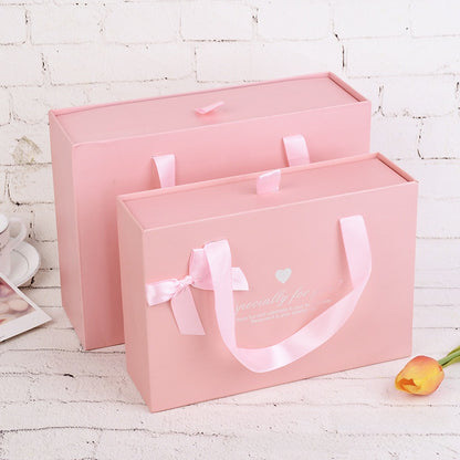 Cute Paper Jewelry Box In Natural Pink, Ideal For Gift Wrapping Supplies And Party Activities