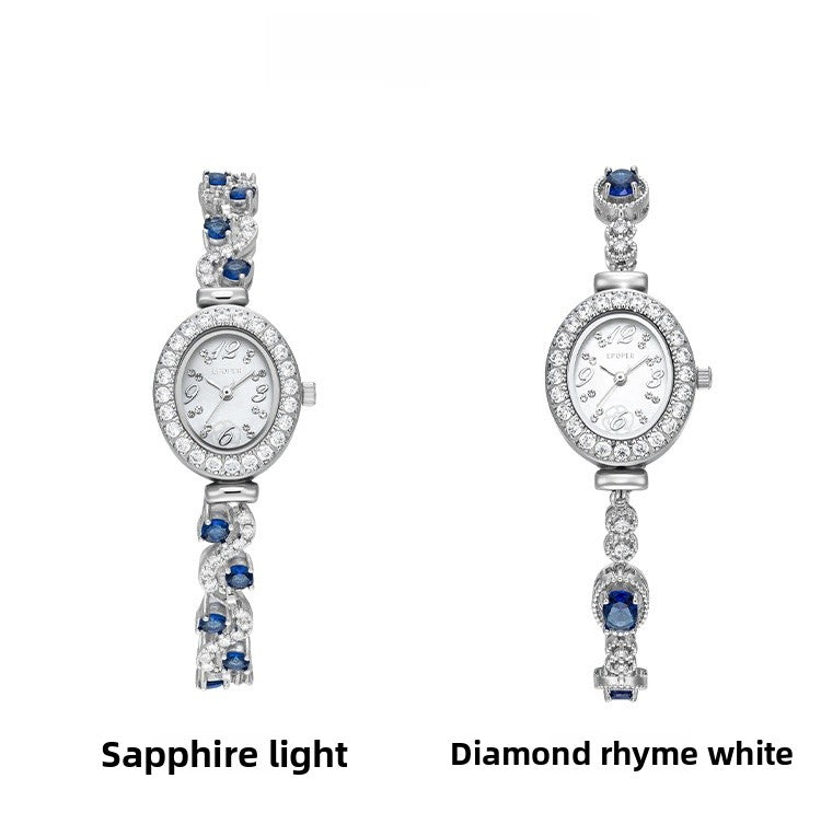 Women's Quartz Watch With Oval Dial, Metal Strap Featuring Jewelry Buckle And Tempered Glass Mirror