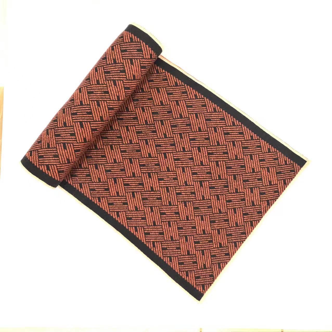 Men's Plaid Knit Scarf In Black & White, Perfect For Autumn And Winter