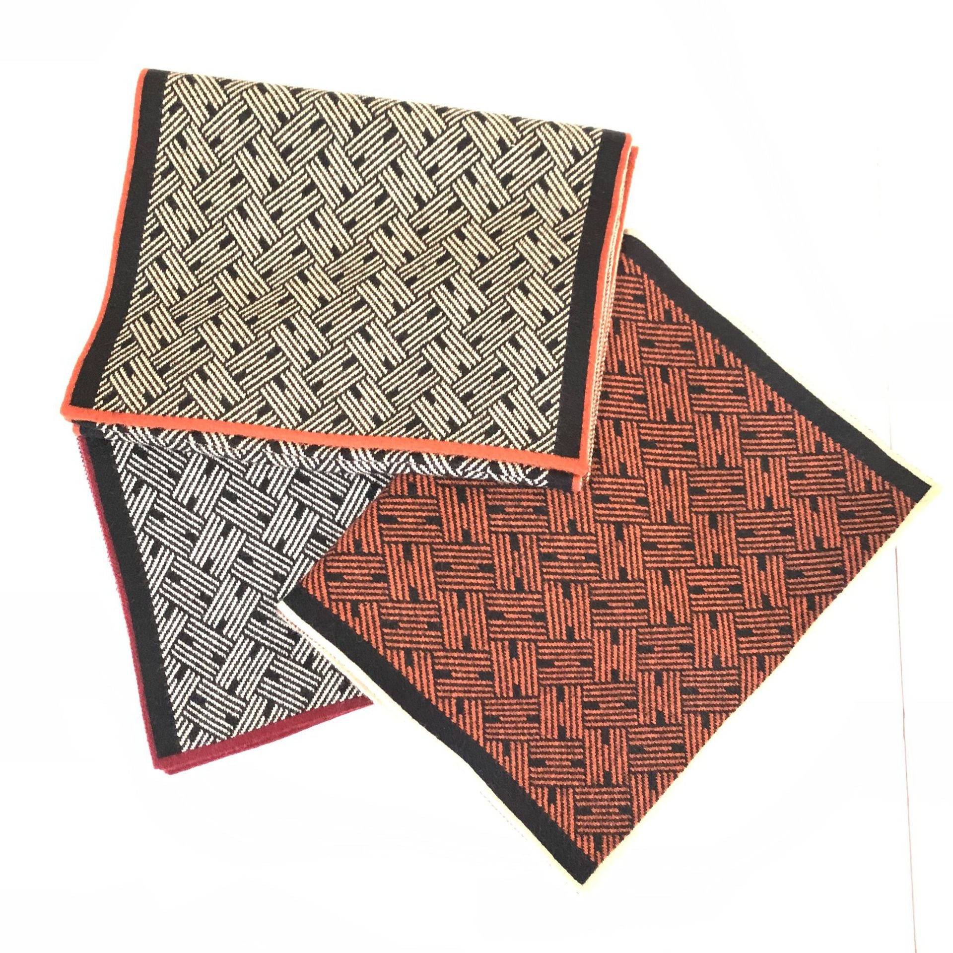 Men's Plaid Knit Scarf In Black & White, Perfect For Autumn And Winter