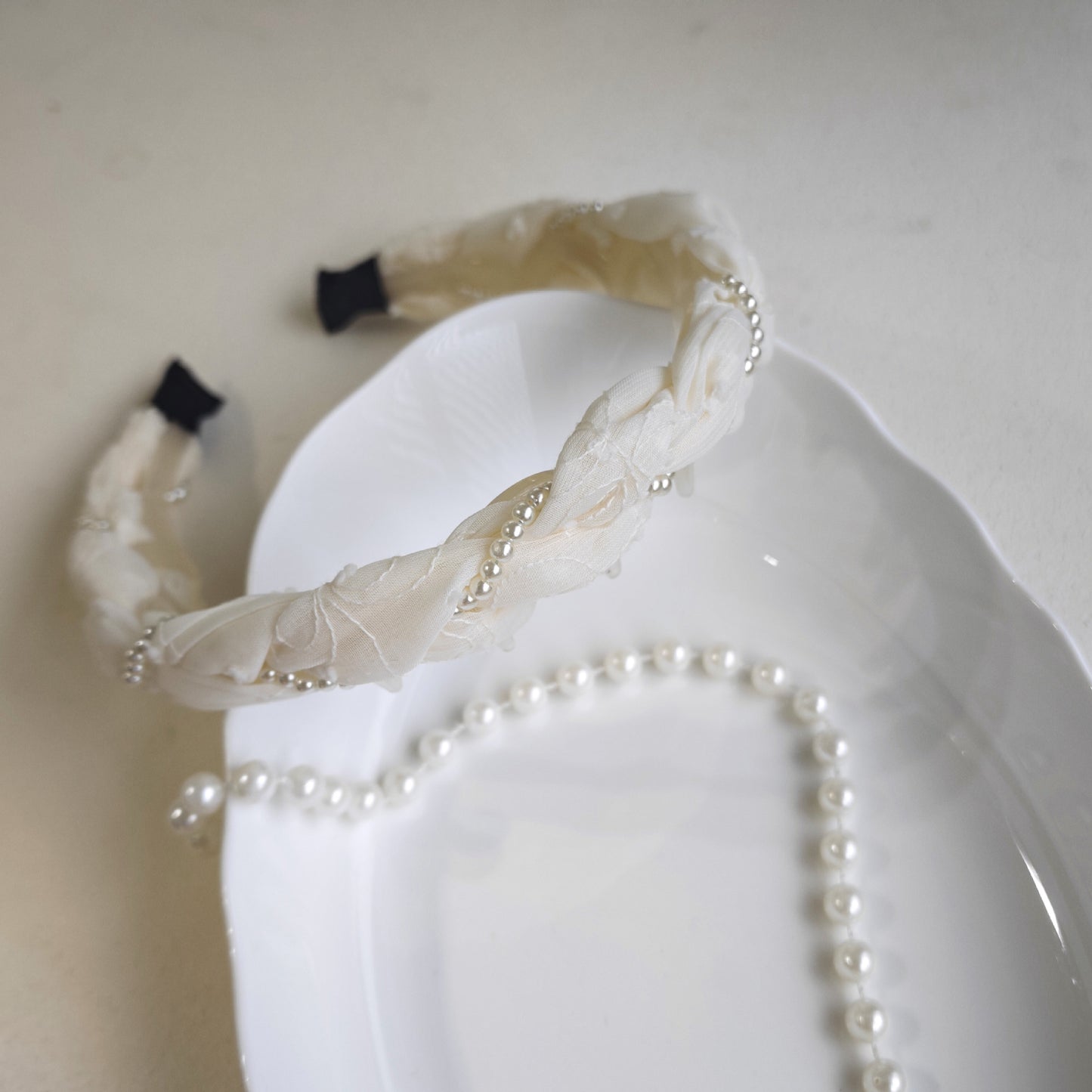 Pearl Jewelry Headband For Women In Blue Chiffon, Perfect For Spring & Summer