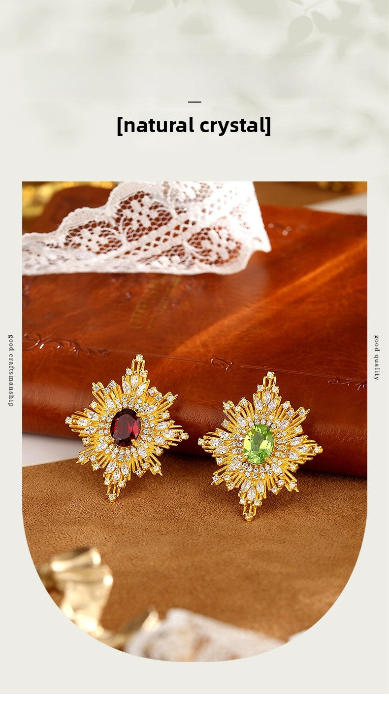 Baroque Style Star Pin For Women In 925 Sterling Silver With August Birthstone Peridot Inlay