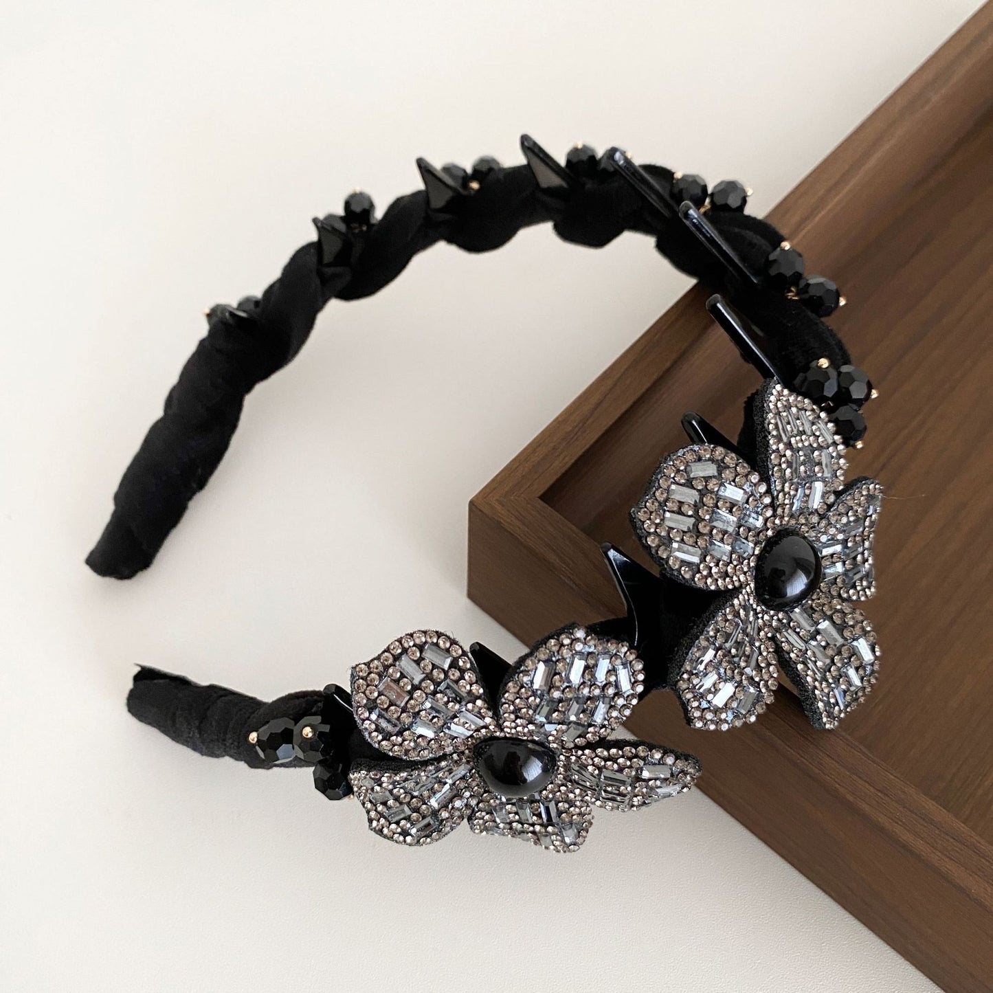 Flowers Jewelry Headband For Women In Velvet With Rhinestones, Summer Commute Style Hair Accessory