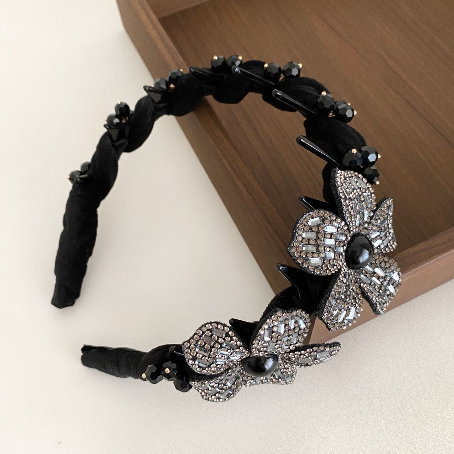 Flowers Jewelry Headband For Women In Velvet With Rhinestones, Summer Commute Style Hair Accessory