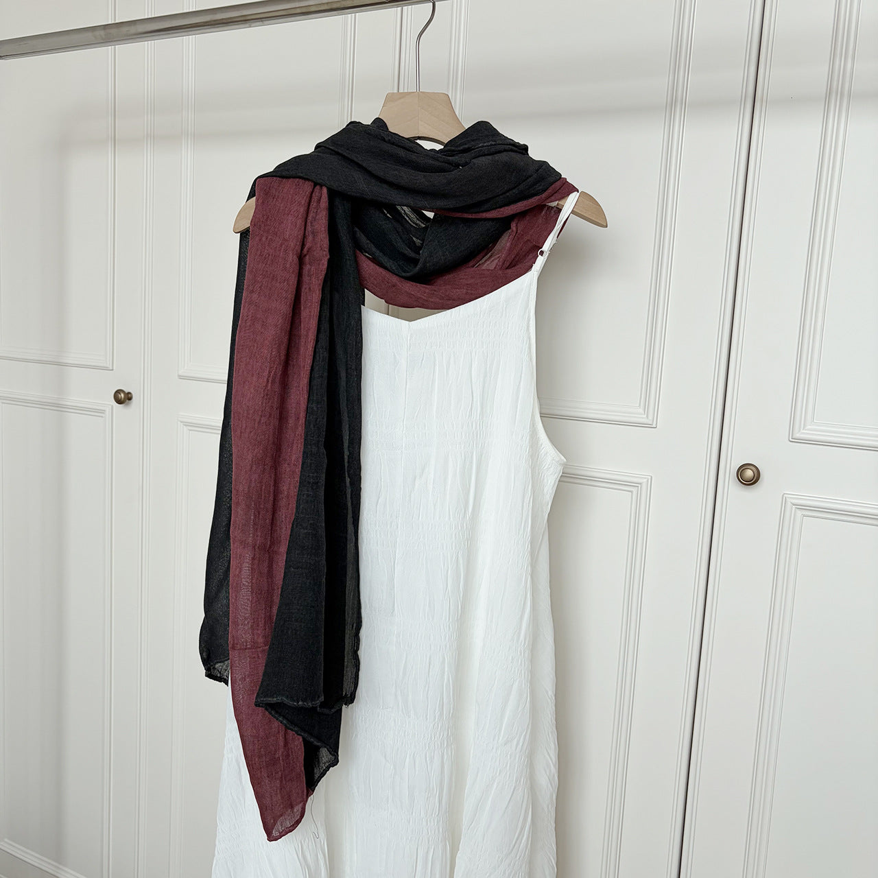 Women’s Color Block Scarf In Coffer Cotton And Linen, Perfect For Autumn & Winter
