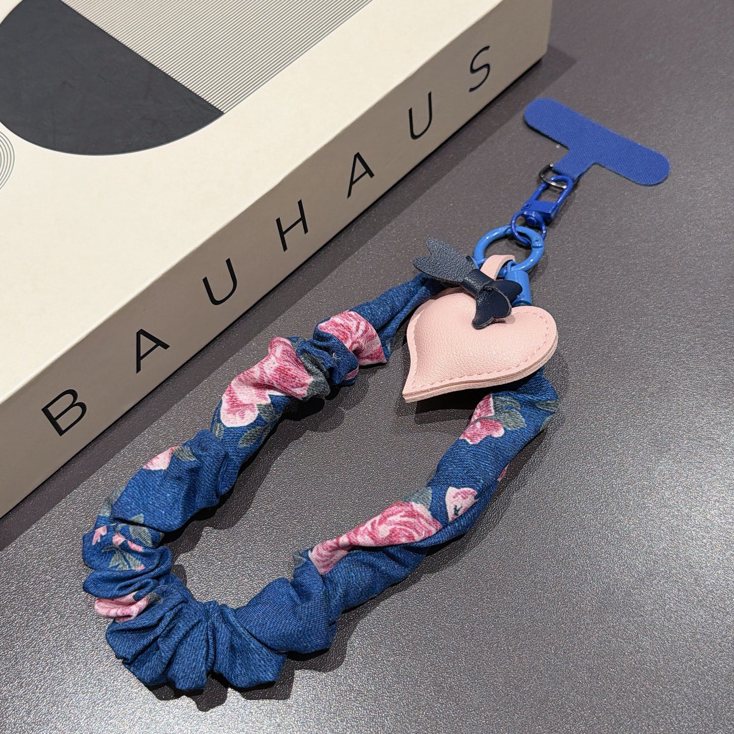 Candy Pattern Mobile Phone Chain With Polyester Folds In Multicolor Featuring PU Inlay Material