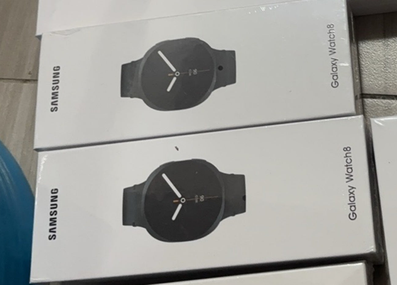 Unisex Smart Watch With Round Dial Featuring Plexiglass Mirror And Silica Gel Strap In Dyed Black