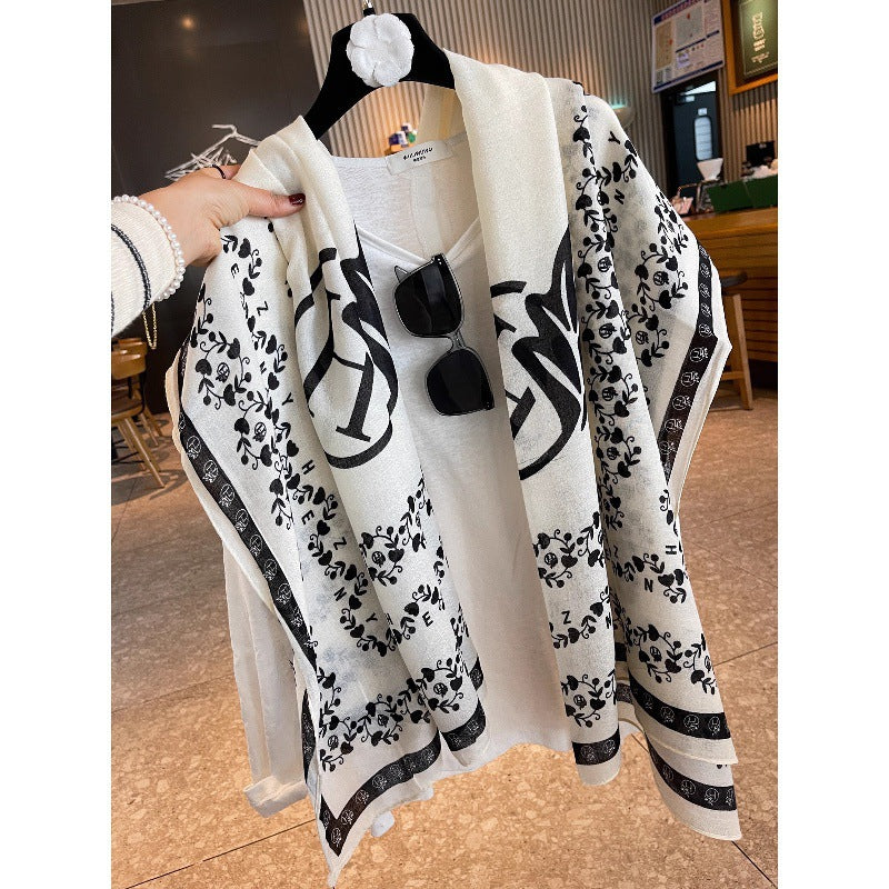 Women's Polyester Scarf Perfect For Summer, Lightweight And Stylish Accessory