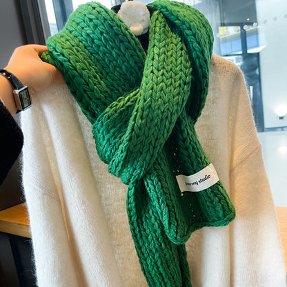 Solid Color Women’s Scarf In Green Made Of Soft Imitation Cashmere, Perfect For Autumn & Winter