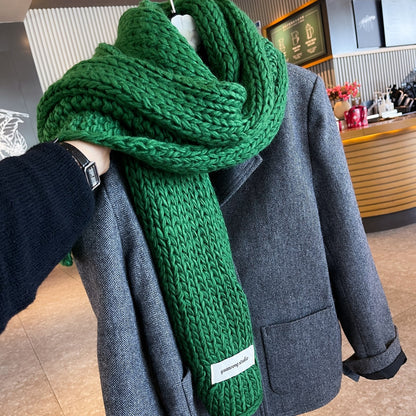 Solid Color Women’s Scarf In Green Made Of Soft Imitation Cashmere, Perfect For Autumn & Winter