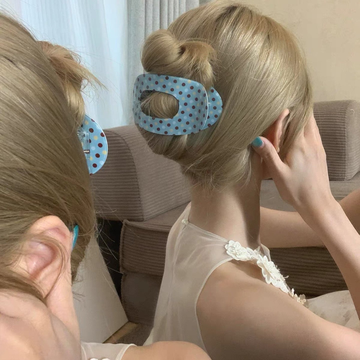 Ditsy Floral Hair Claws Made Of Acetic Acid Sheets In Blue, Elegant Hairpin Accessory